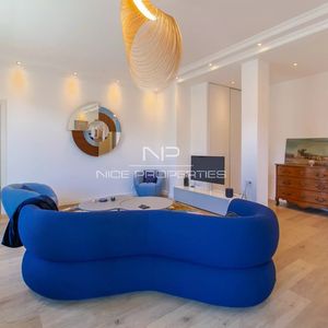 Property in Carre d'Argent