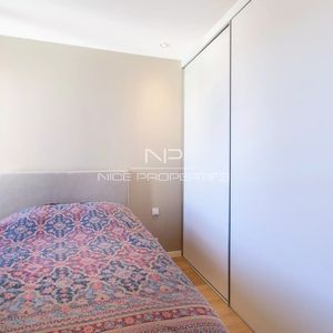 Property in Carre d'Argent