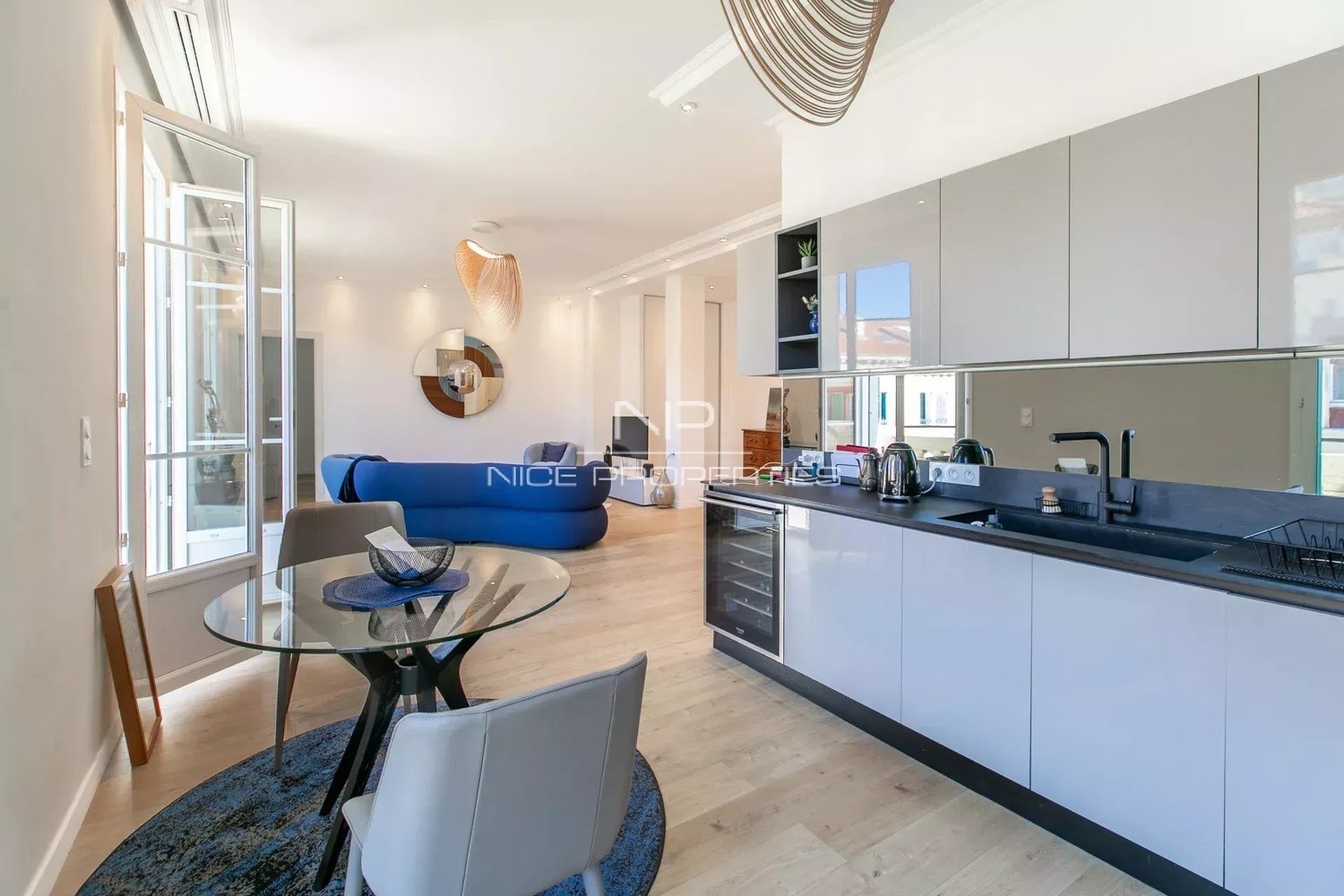 Property photo in Carre d'Argent