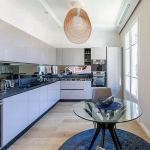 Property in Carre d'Argent