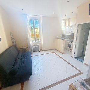 Property in Carre d'Or