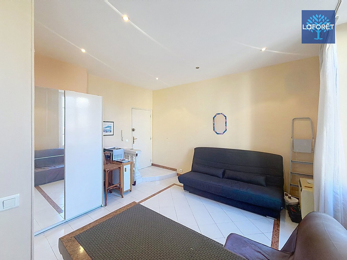 Property photo in Carre d'Or