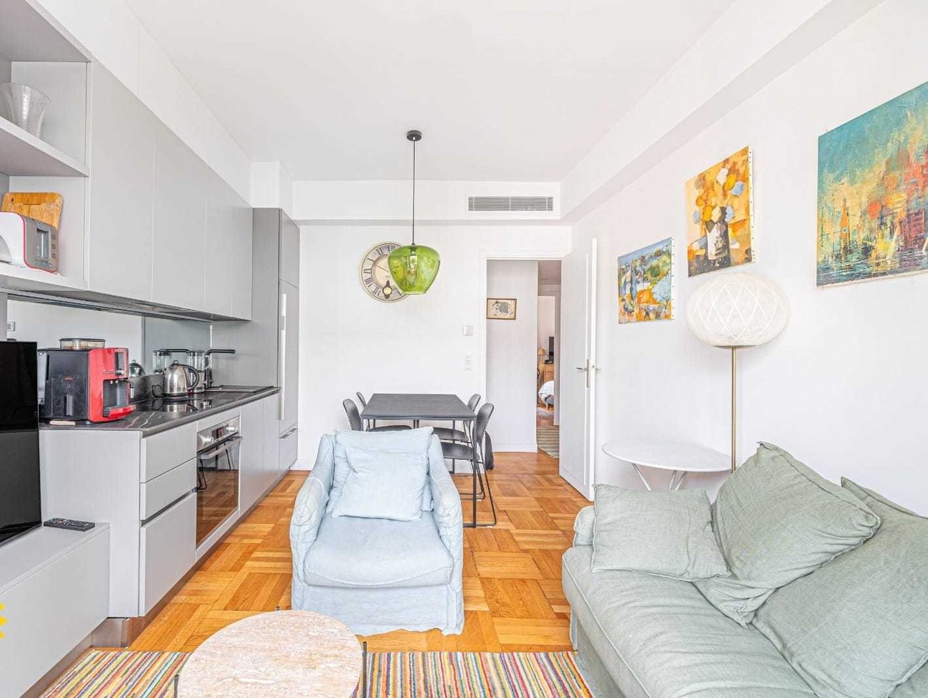 Property photo in Carre d'Or