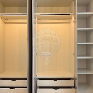 Property in Carre d'Or