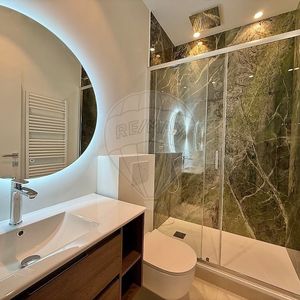 Property in Carre d'Or