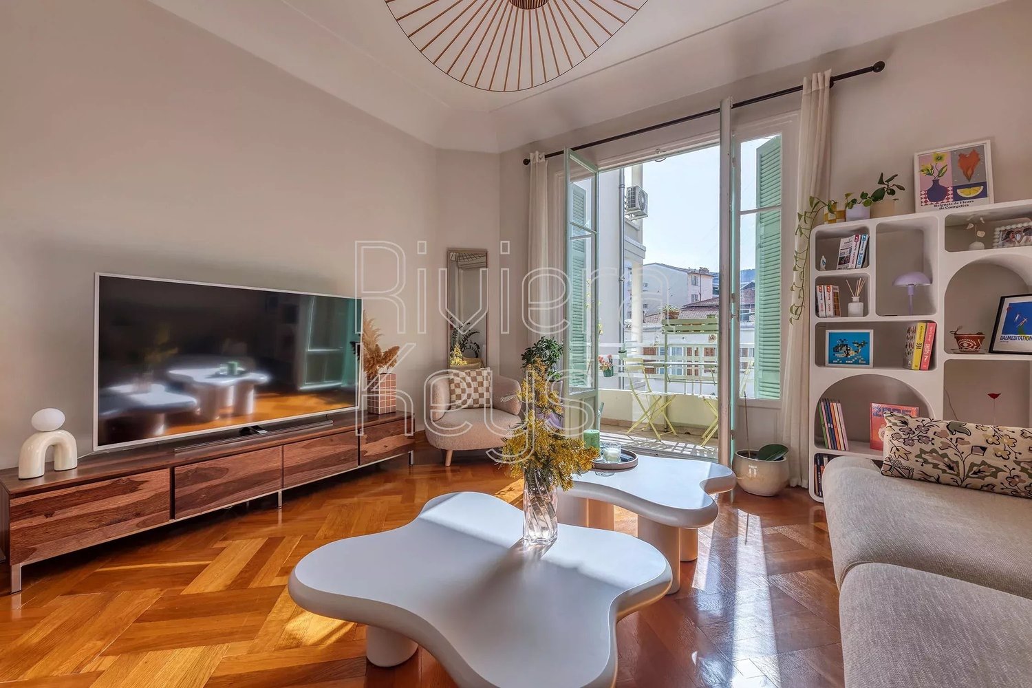 Property photo in Carre d'Or