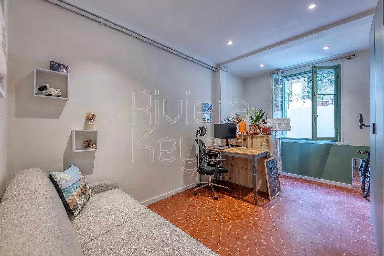 Property photo in Carre d'Or