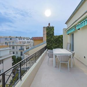 Property in Musicians Quarter