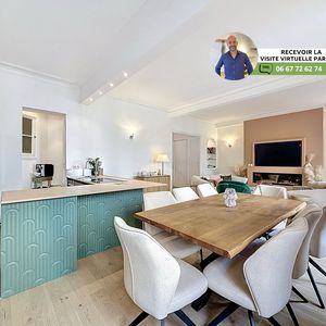 Property in Carre d'Or