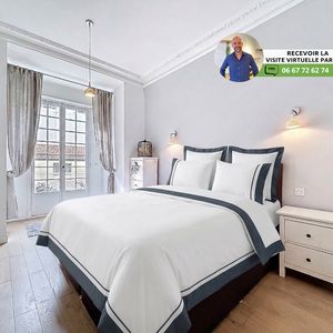 Property in Carre d'Or