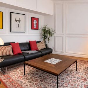 Property in Carre d'Or