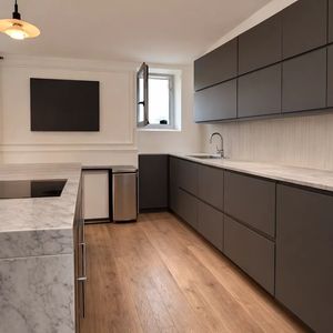 Property in Carre d'Or