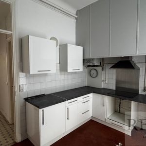 Property in Carre d'Or