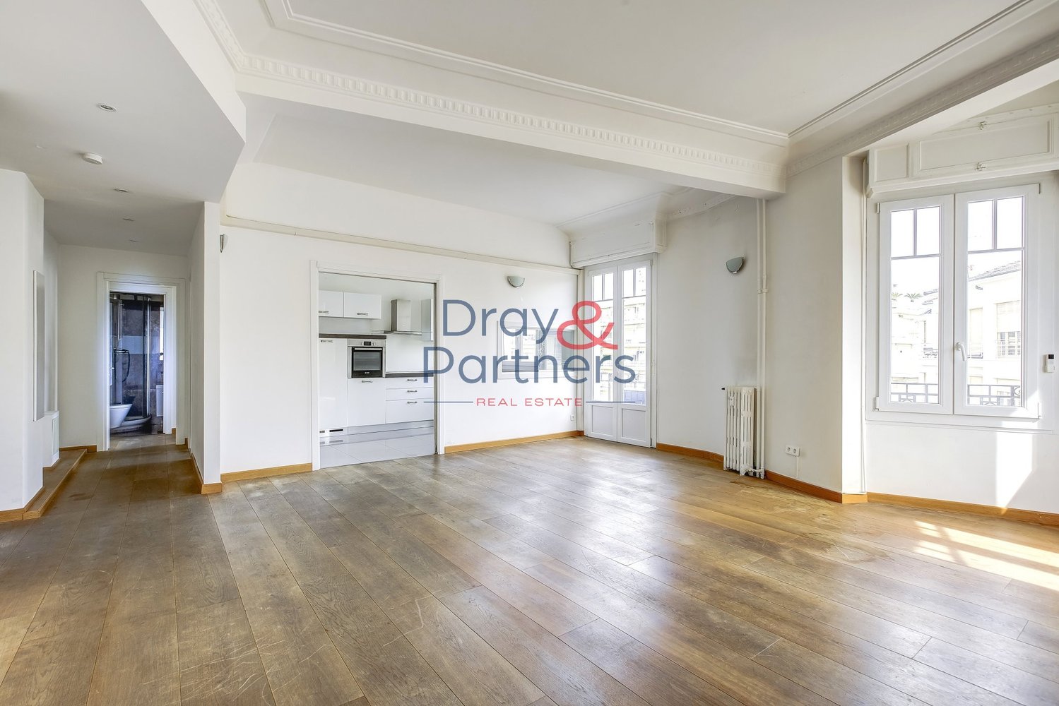 Property photo in Carre d'Or