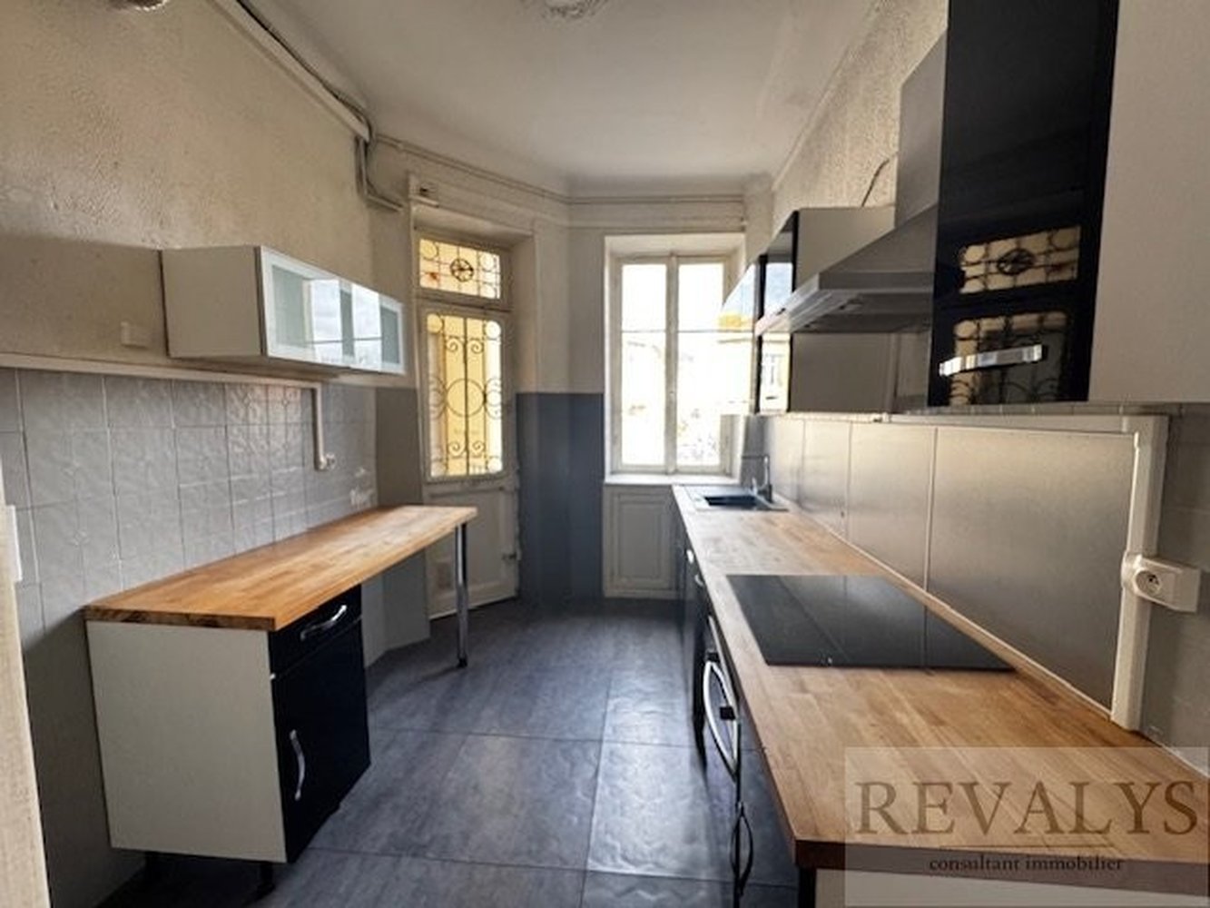 Property photo in Carre d'Or