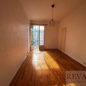 Property in Carre d'Or