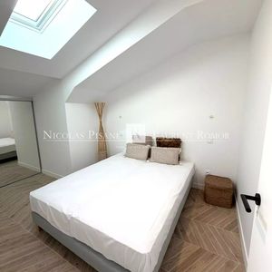 Property in Carre d'Or