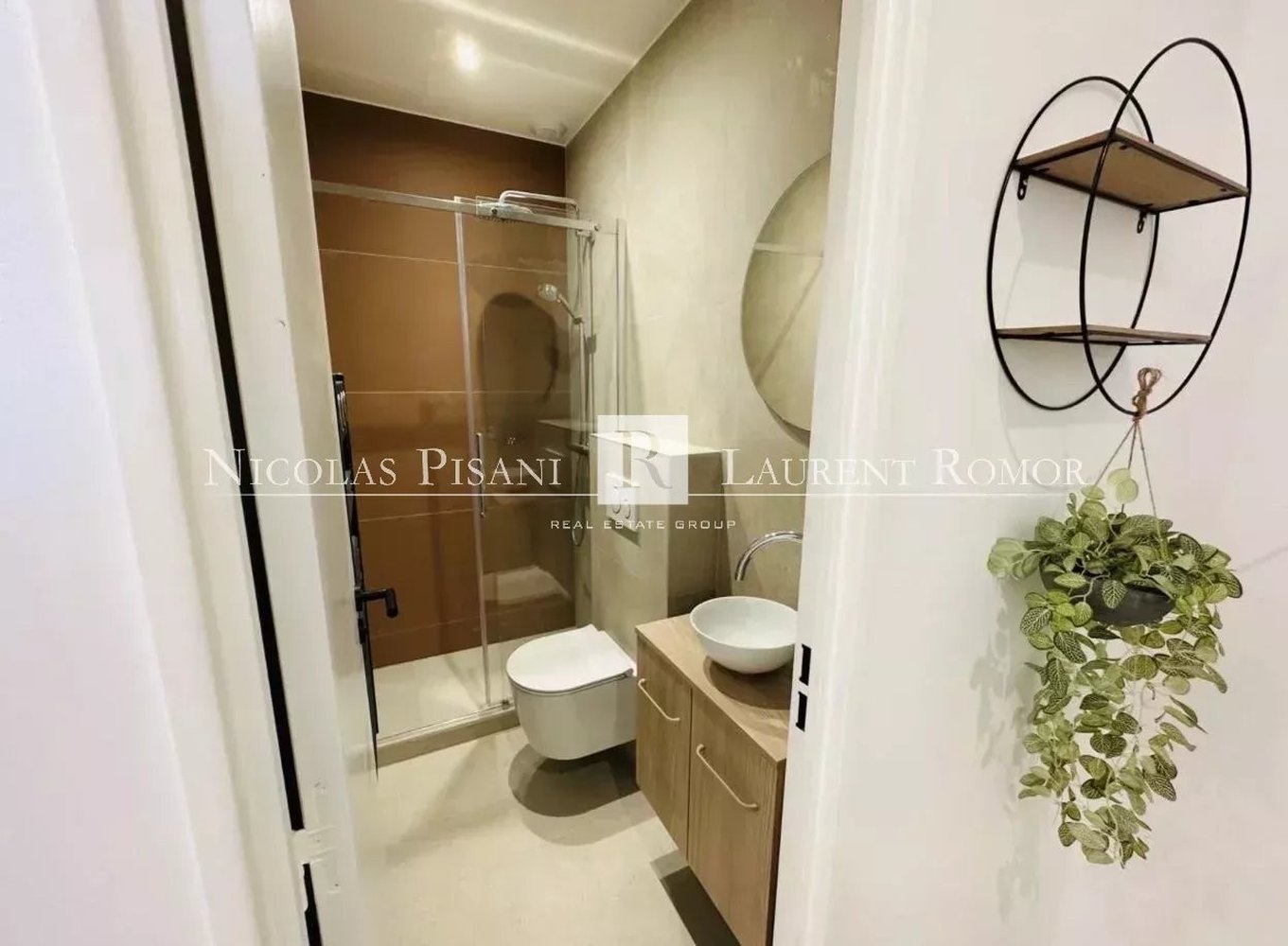 Property photo in Carre d'Or