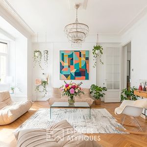 Property in Carre d'Or