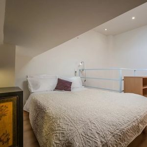 Property in Carre d'Or