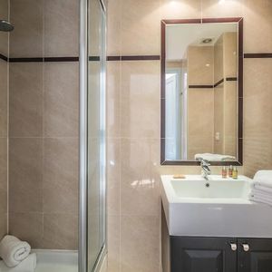 Property in Carre d'Or