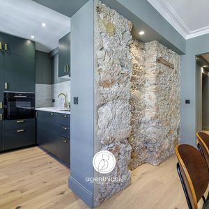 Property in Carre d'Or