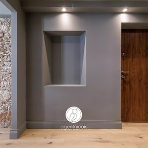 Property in Carre d'Or