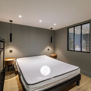 Property in Carre d'Or