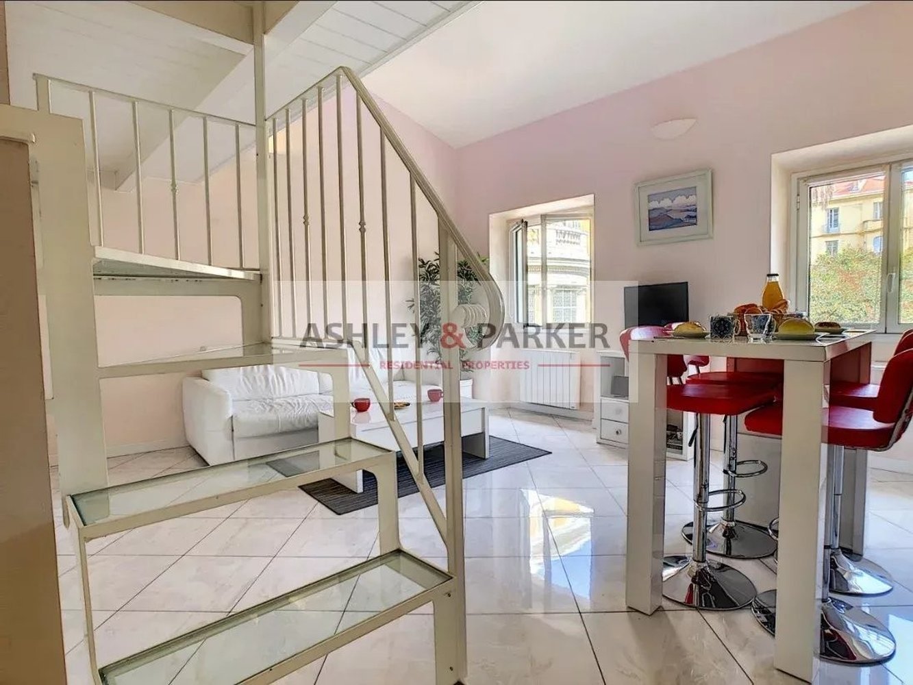 Property photo in Carre d'Or