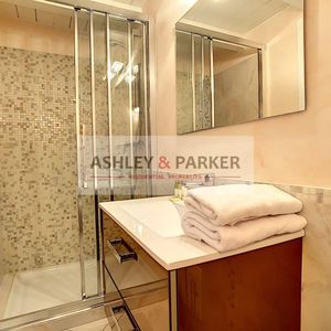 Property in Carre d'Or