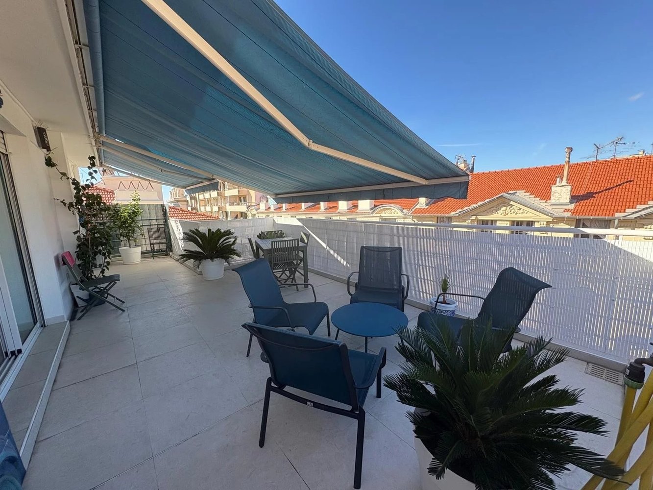 Property photo in Carre d'Or