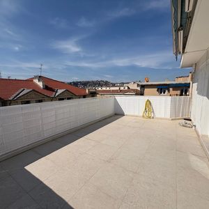 Property in Carre d'Or