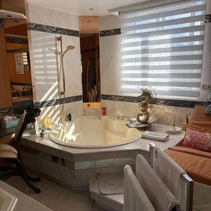 Property in Carre d'Or