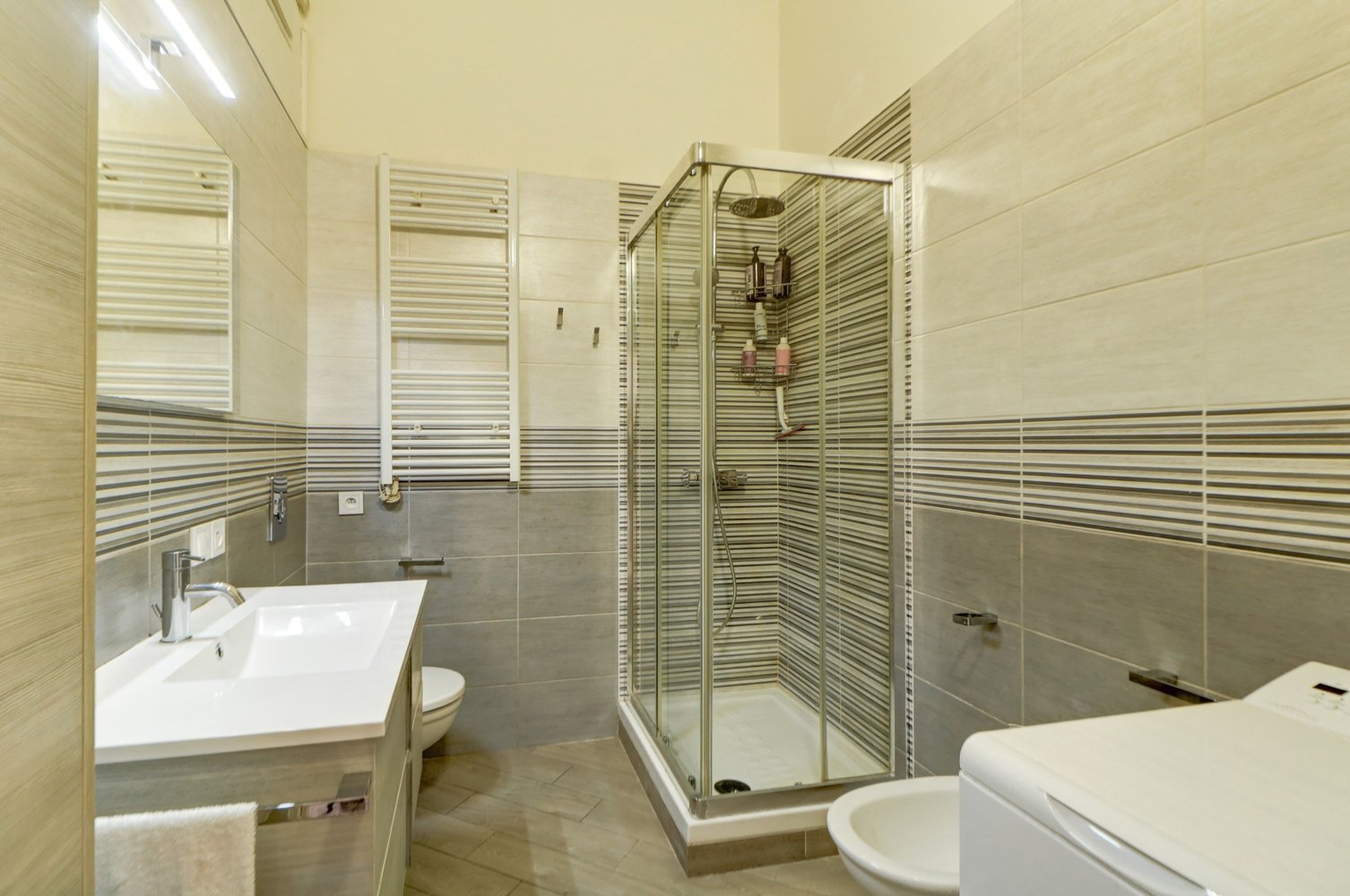 Property photo in Carre d'Or