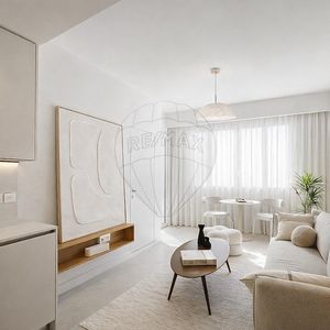 Property in Carre d'Or