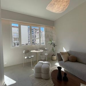 Property in Carre d'Or