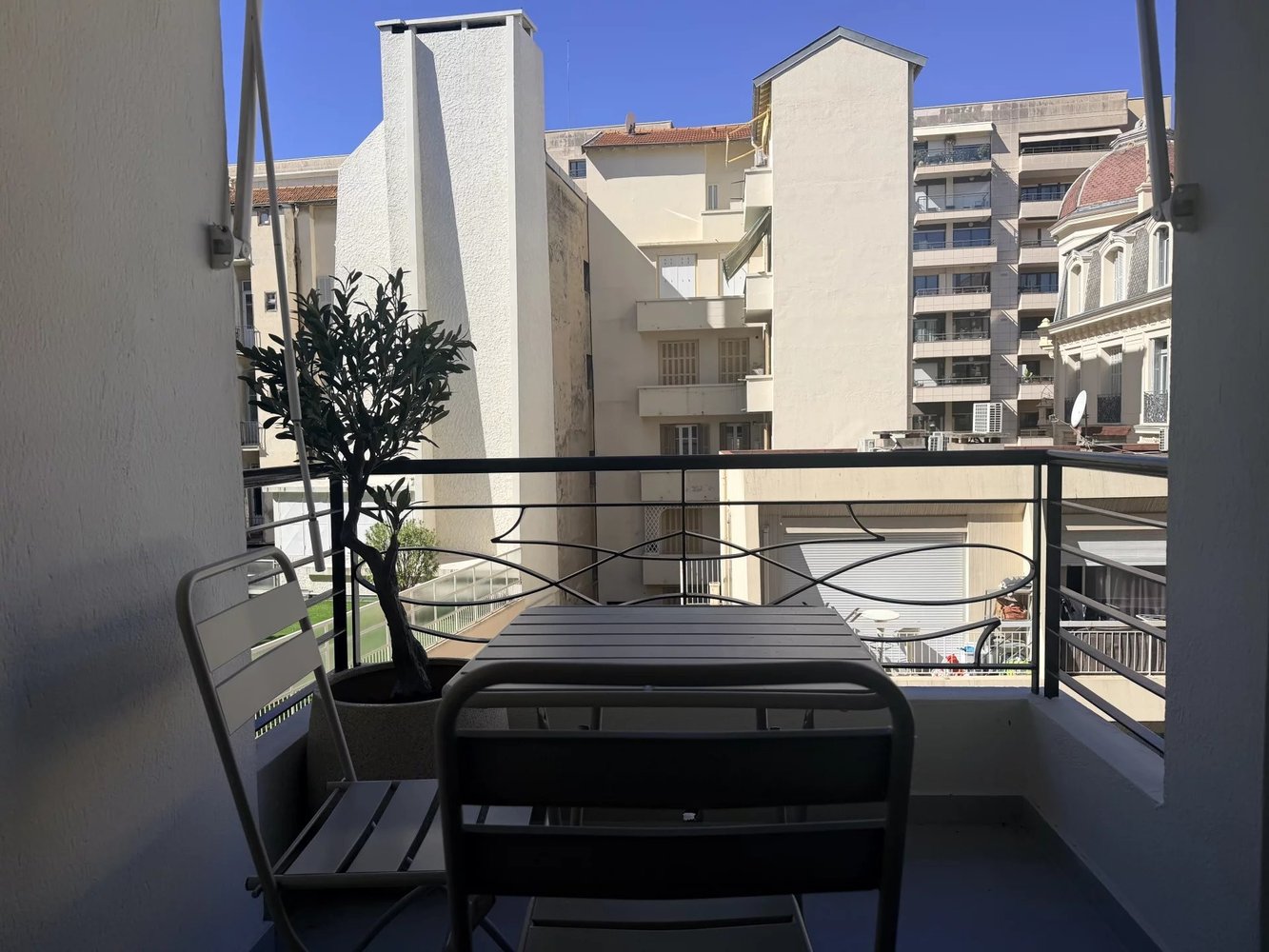 Property photo in Carre d'Or