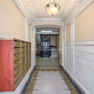 Property in Musicians Quarter