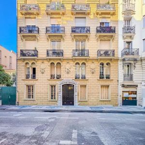 Property in Musicians Quarter