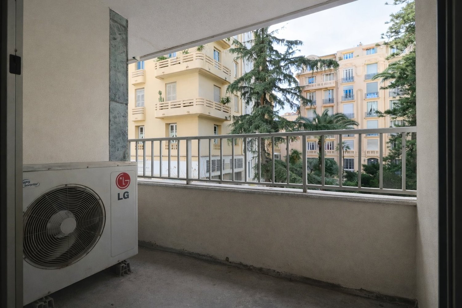 Property photo in Musicians Quarter