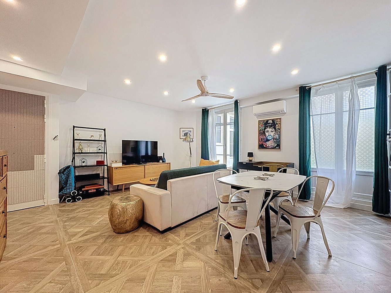 Property photo in Musicians Quarter