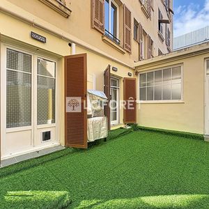 Property in Musicians Quarter