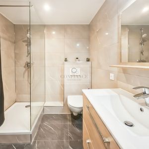 Property in Old Town