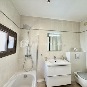 Property in Old Town