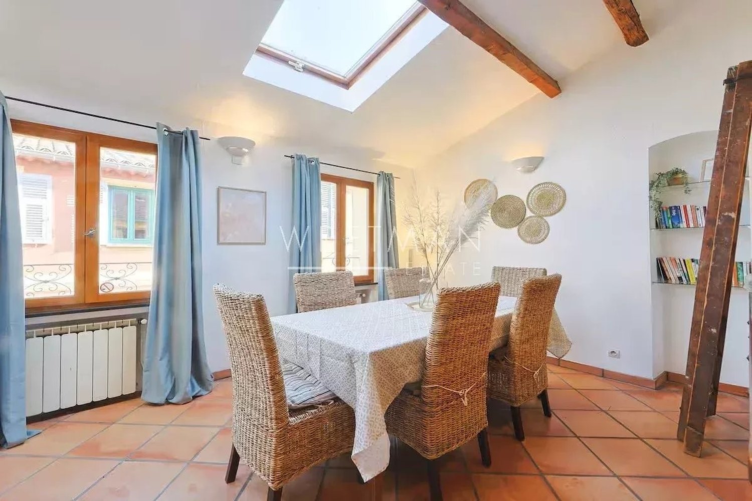 Property photo in Old Town