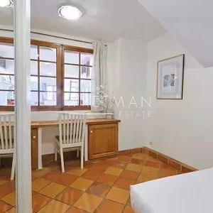 Property in Old Town