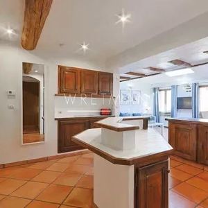 Property in Old Town