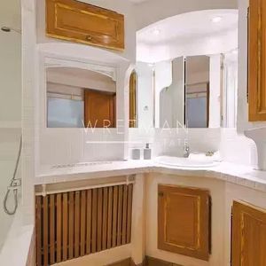 Property in Old Town