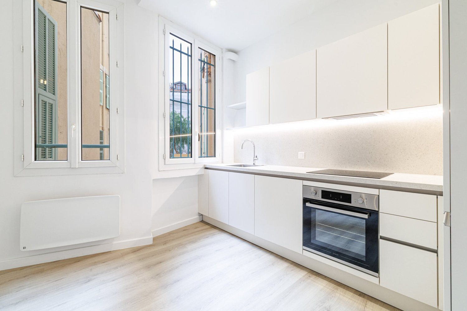 Property photo in Port