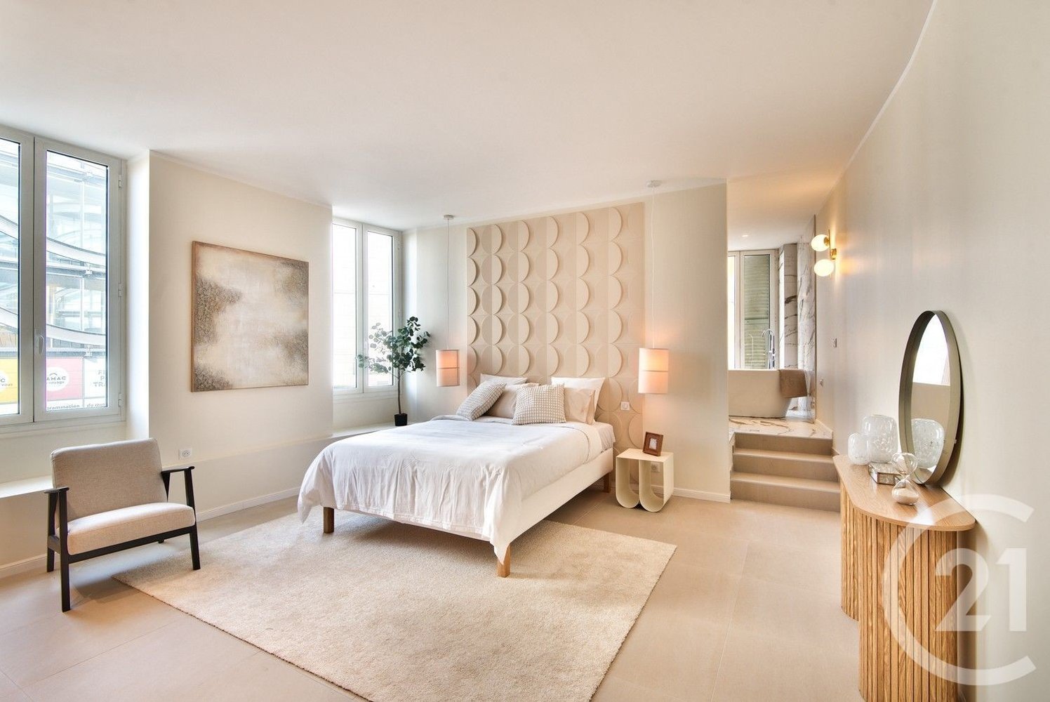 Property photo in Port